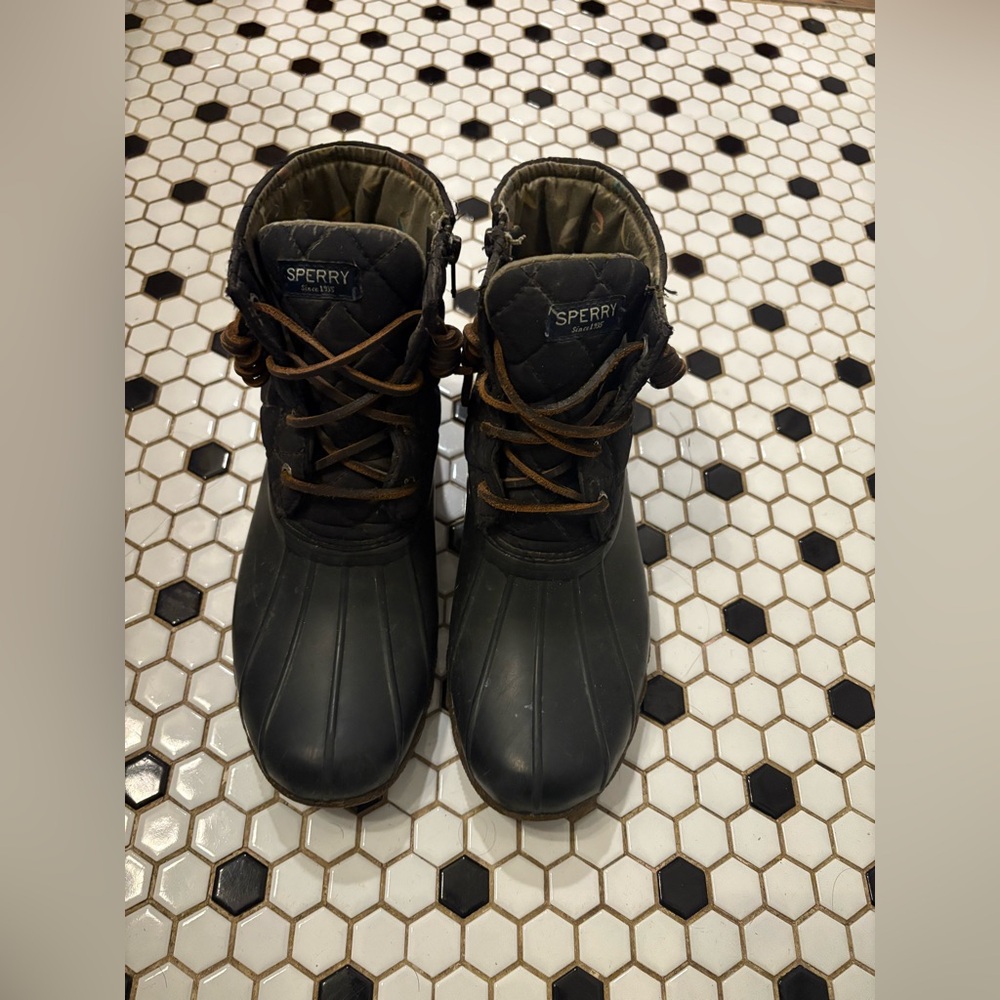 Sperry Women's Saltwater Quilted Duck Boots